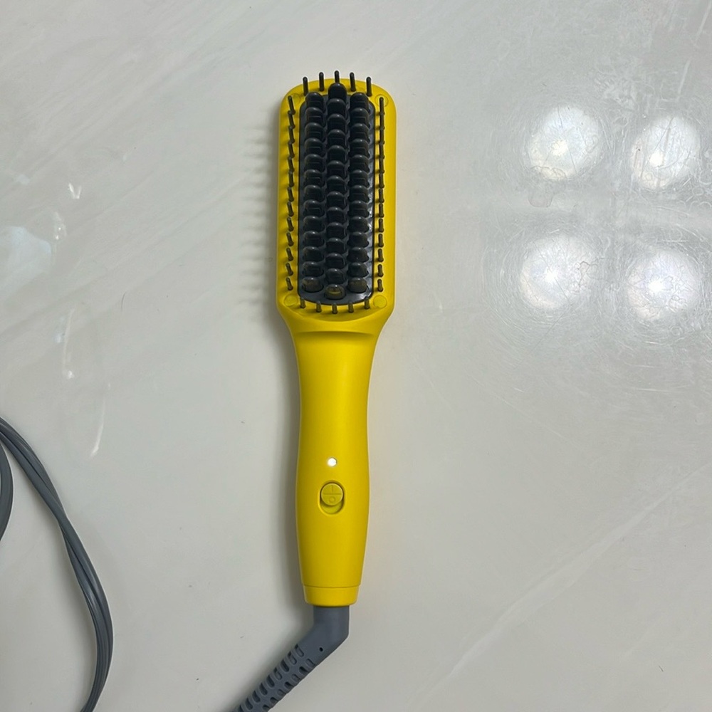 Straightener comb tool